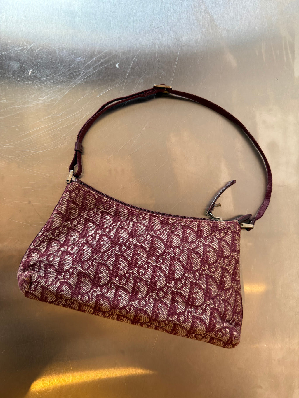 DIOR TROTTER RED POCHETTE