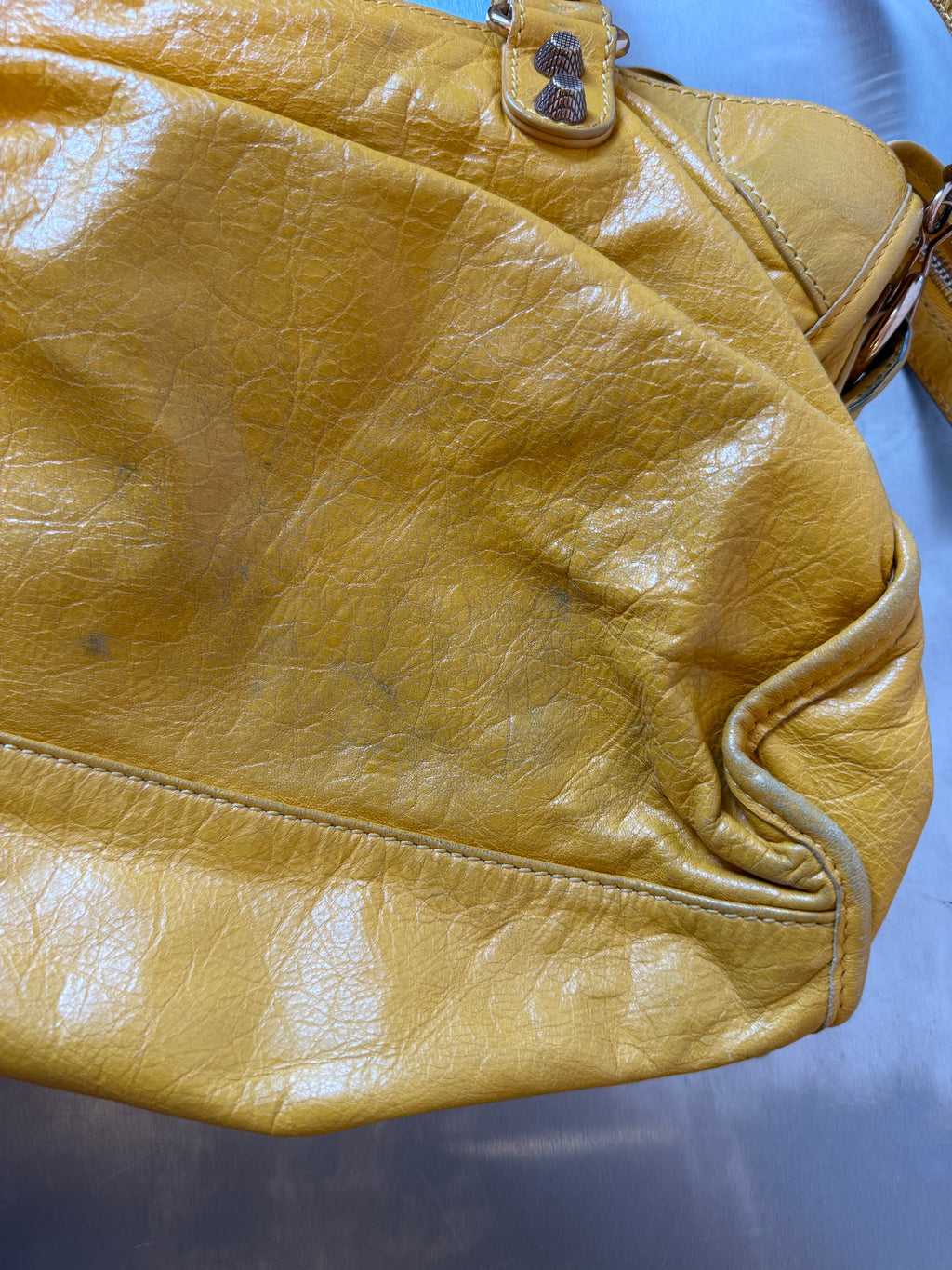 BALENCIAGA YELLOW CITY