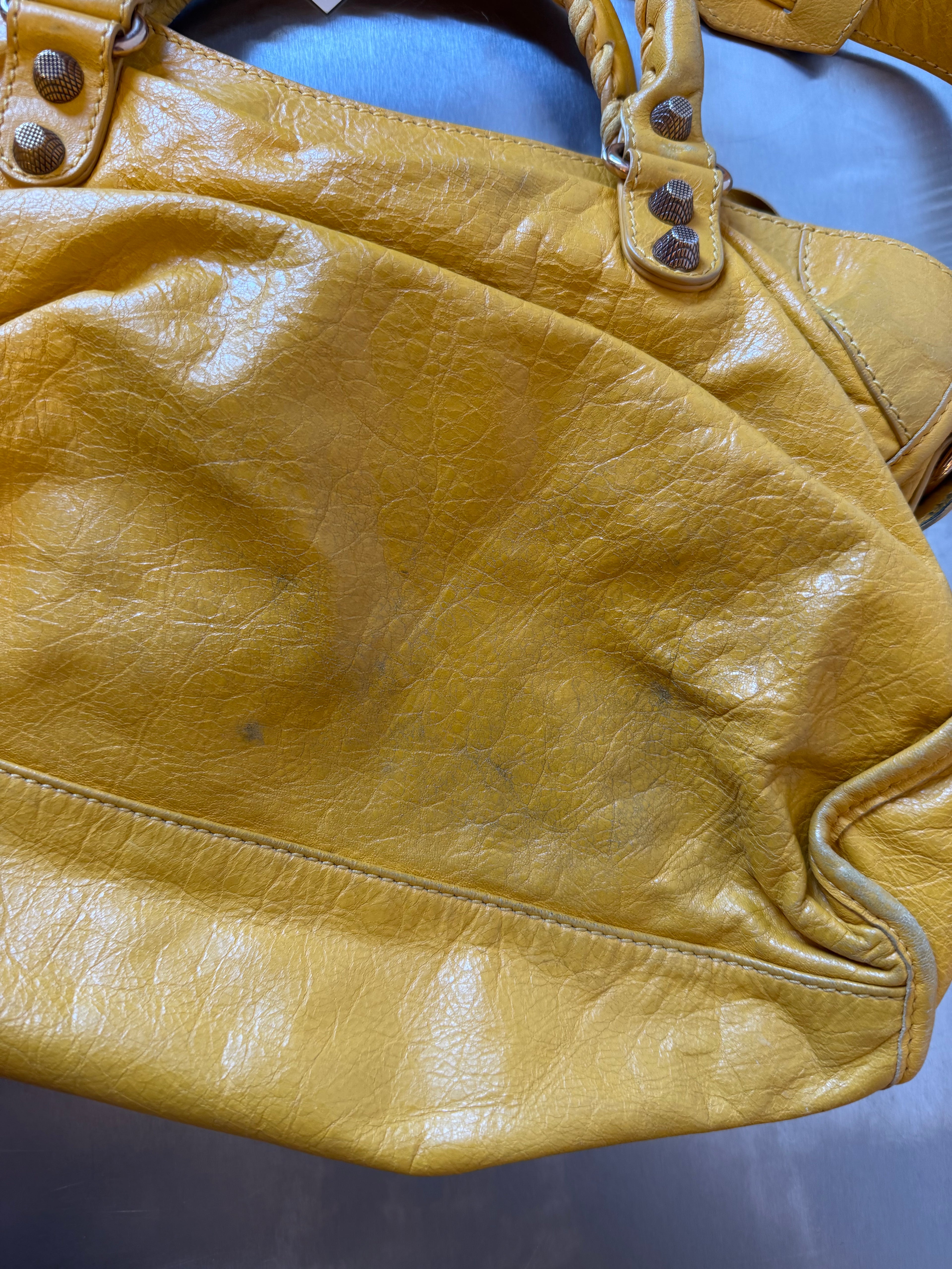 BALENCIAGA YELLOW CITY