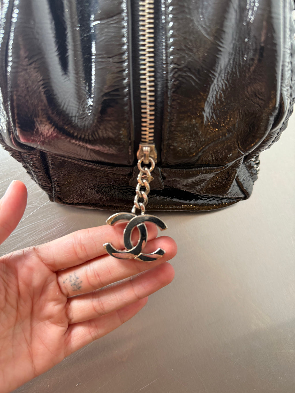 CHANEL PATENT LUX LIGNE MEDIUM BOWLER