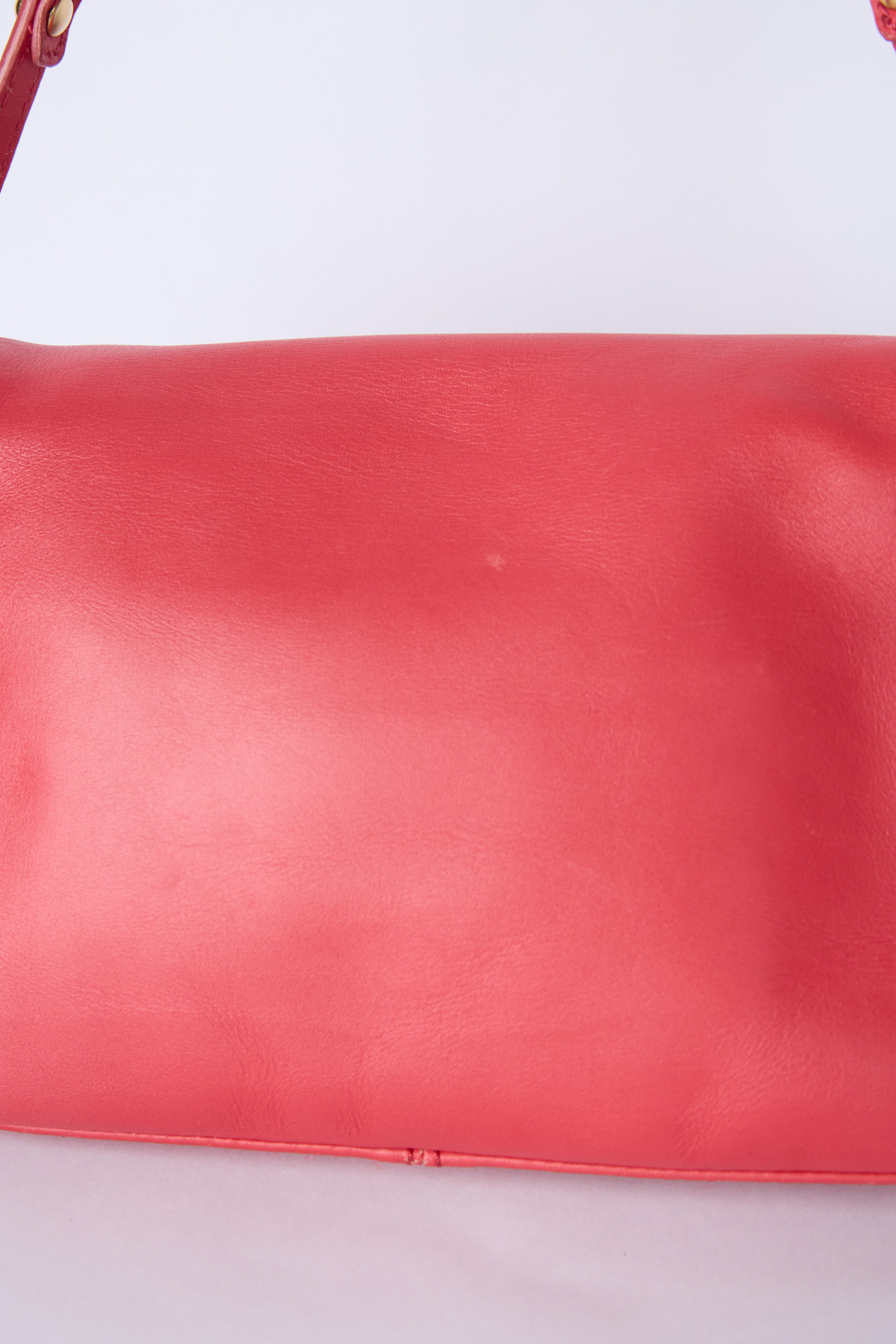 FENDI RED & GOLD CHAIN MINI MAMMA BAGUETTE