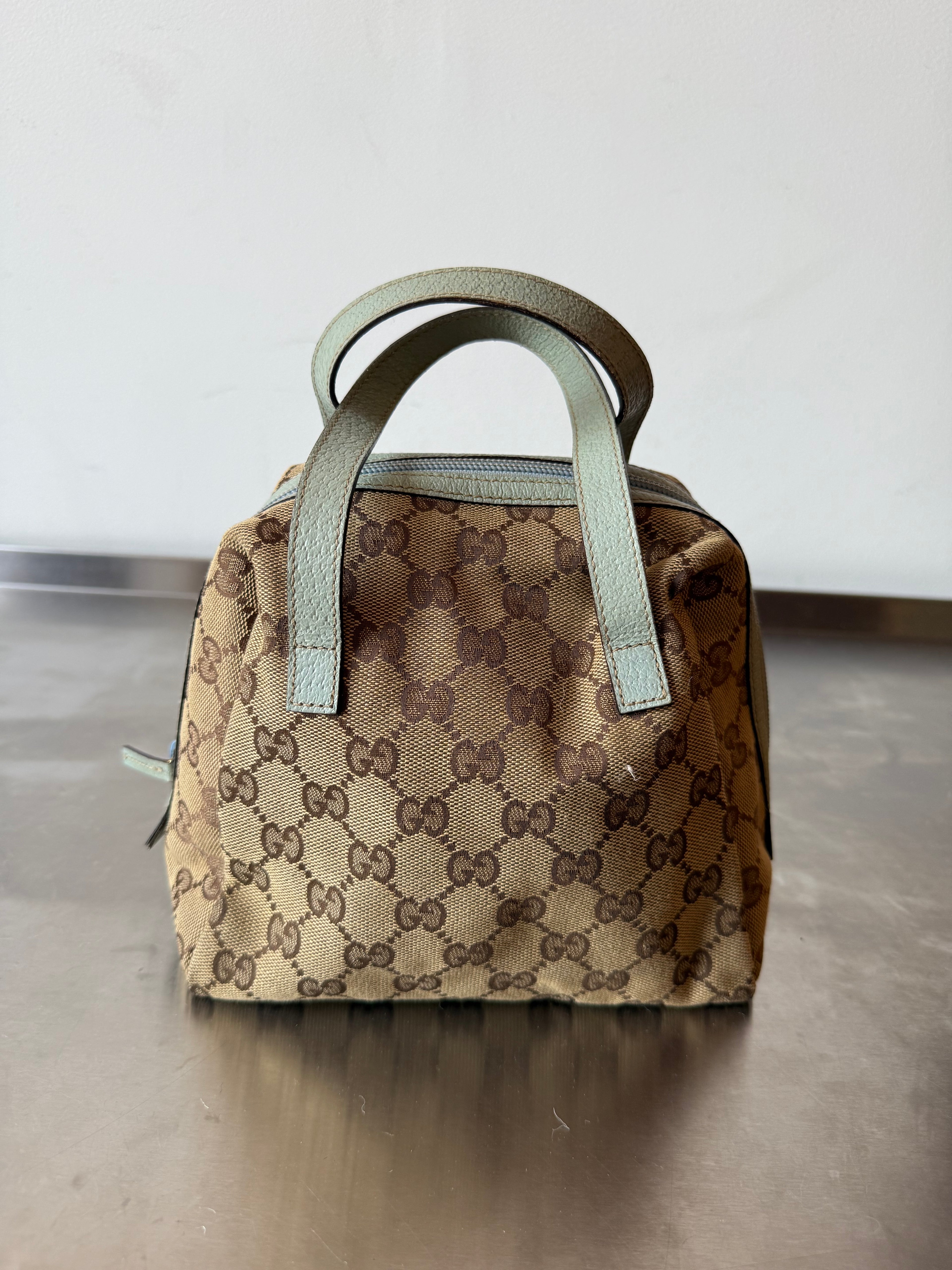 GUCCI BLUE TOFU BAG