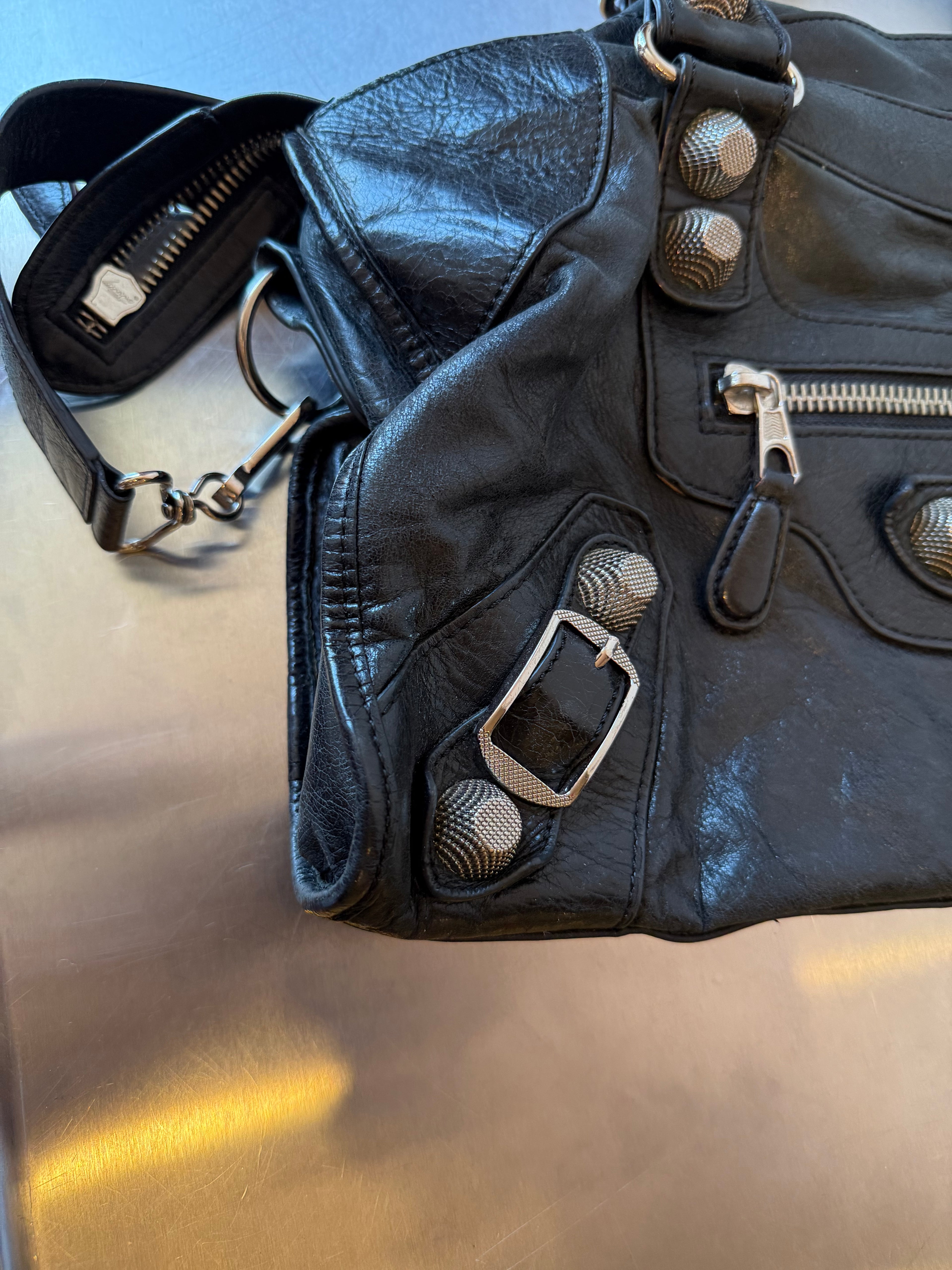 BALENCIAGA BLACK TWIGGY