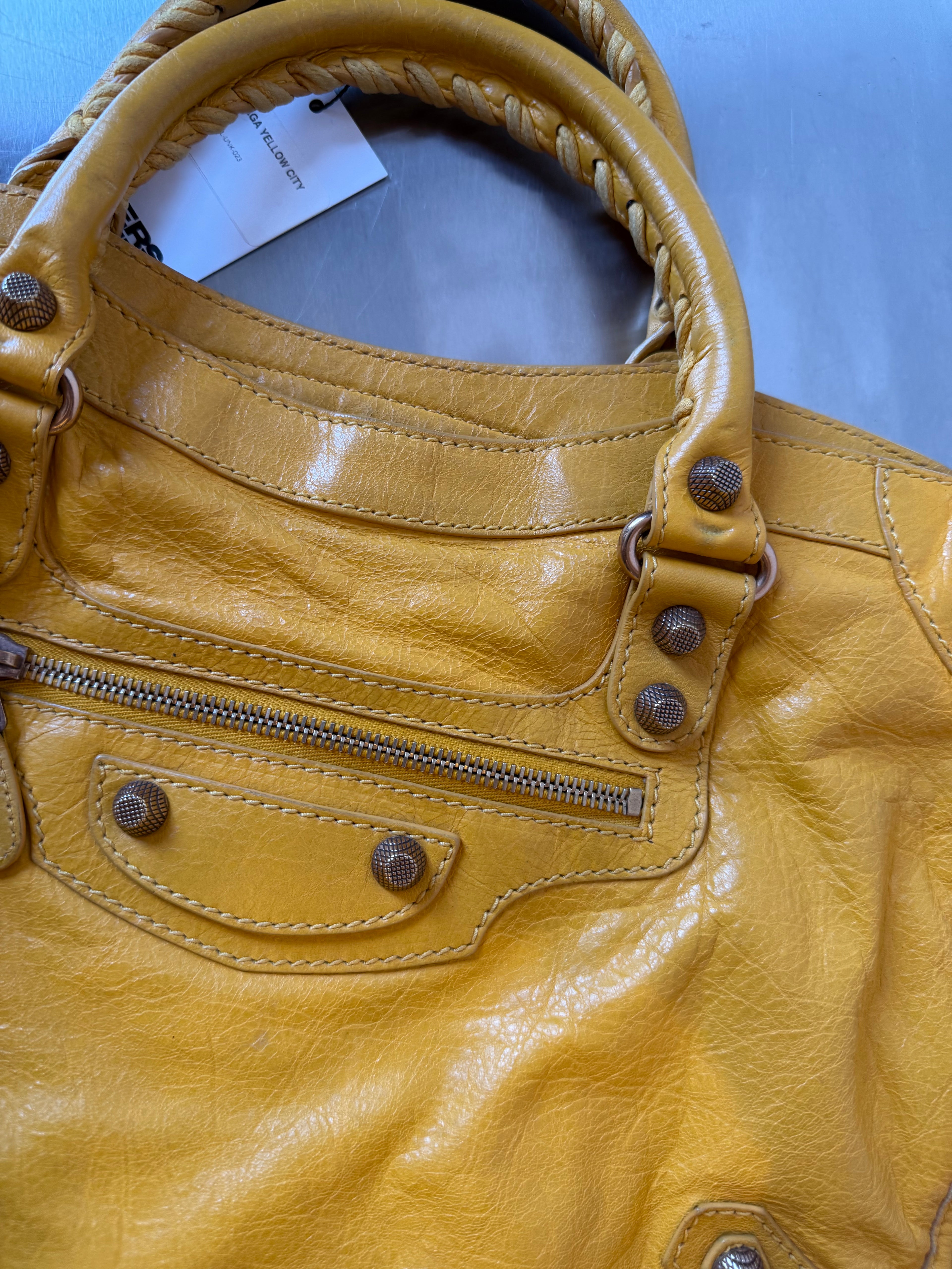BALENCIAGA YELLOW CITY