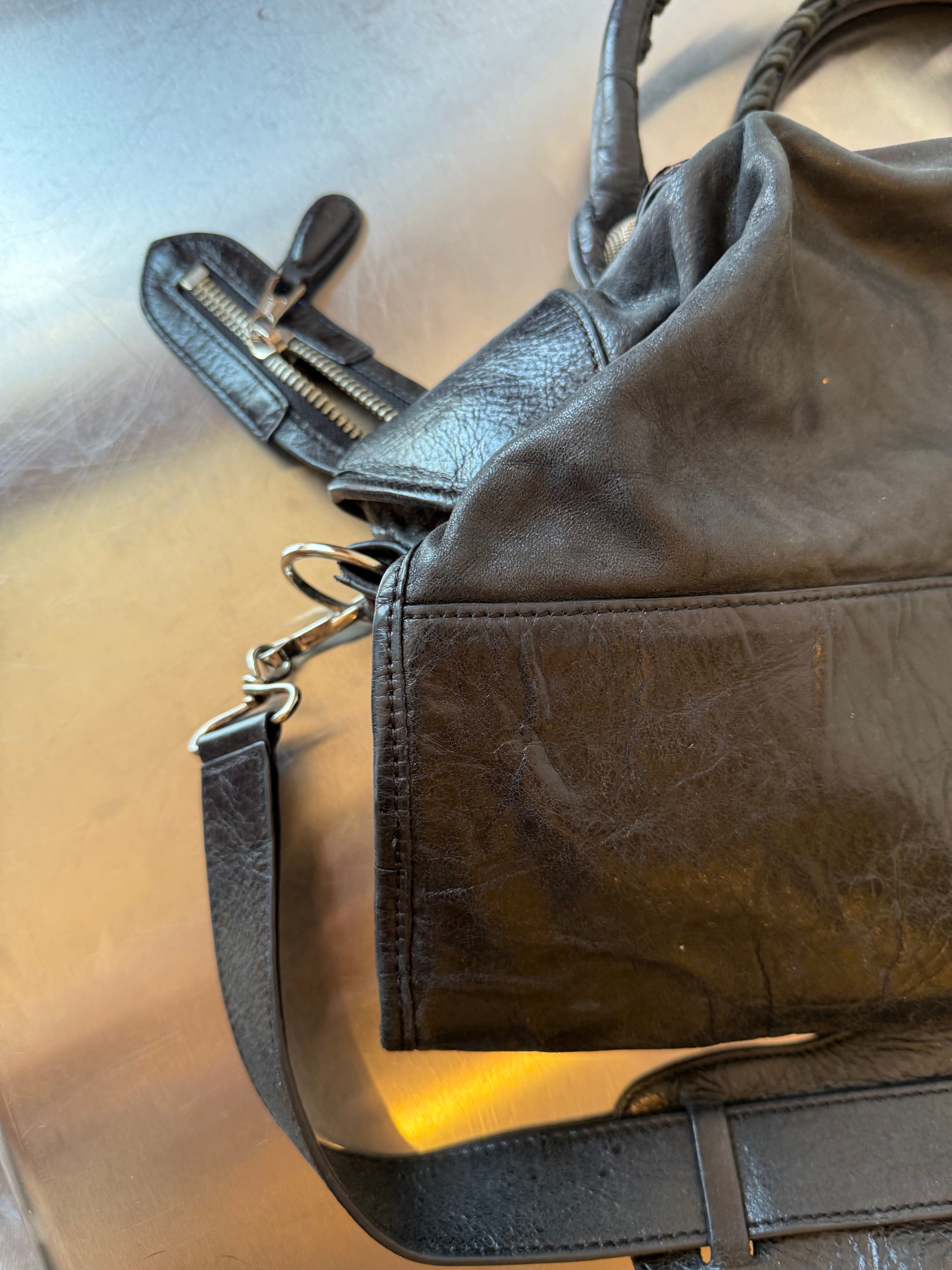 BALENCIAGA BLACK TWIGGY
