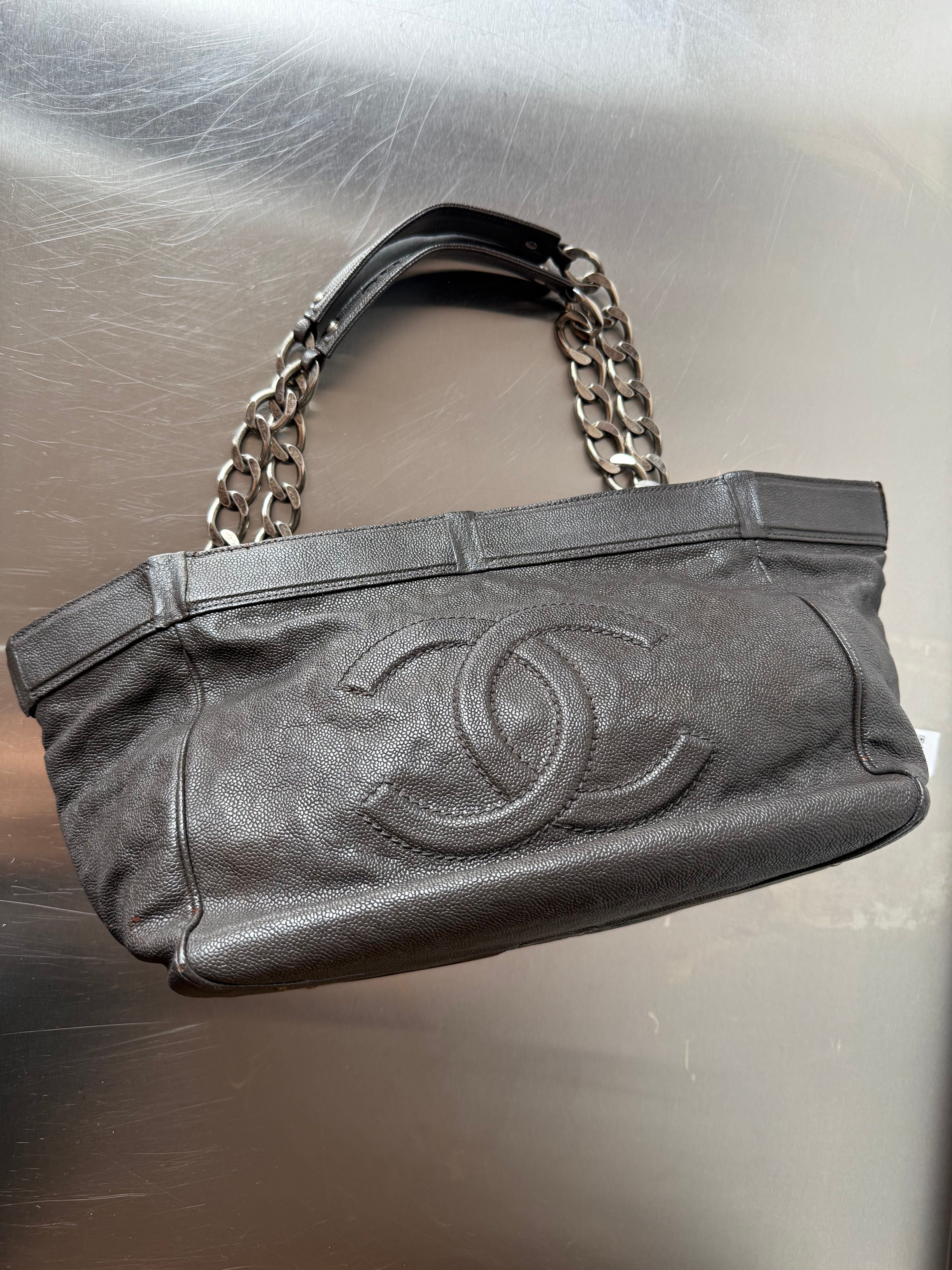 CHANEL BROWN CAVIAR TOTE BAG