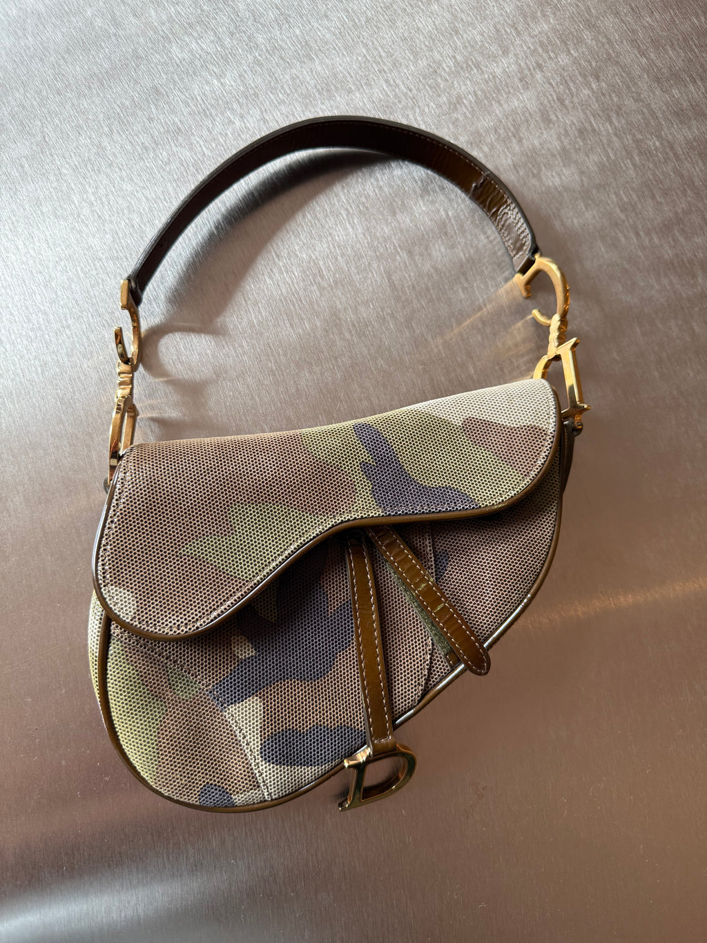 DIOR CAMO MINI SADDLE