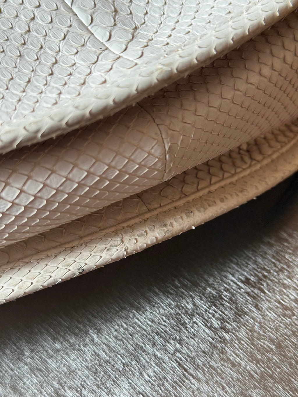 DIOR WHITE PYTHON DIORITA HOBO